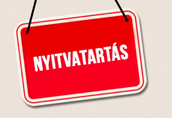 Augusztusi nyitvatartás