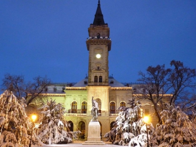 A VÁSÁRHELYI HÍRES PROMENÁDON