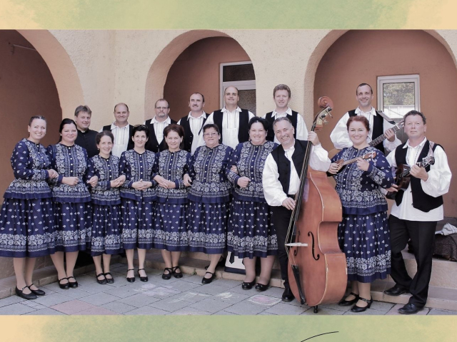 Jótékonysági koncert és ebéd